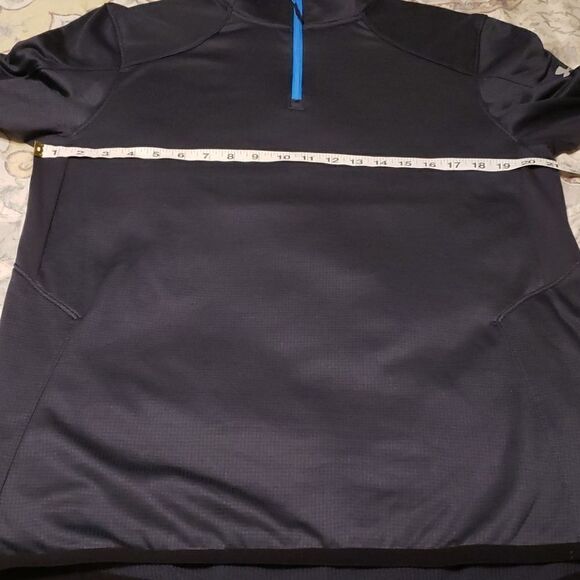 UNDER Armour Cold Gear - Picture 4 of 8